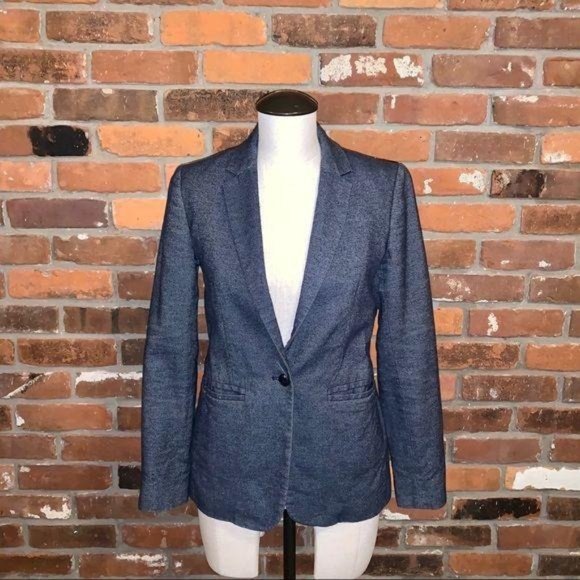 Massimo DuttiItalian Made Wool Blazer Size 4